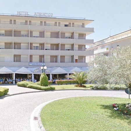 Hotel Adriatico Bibione Exterior foto