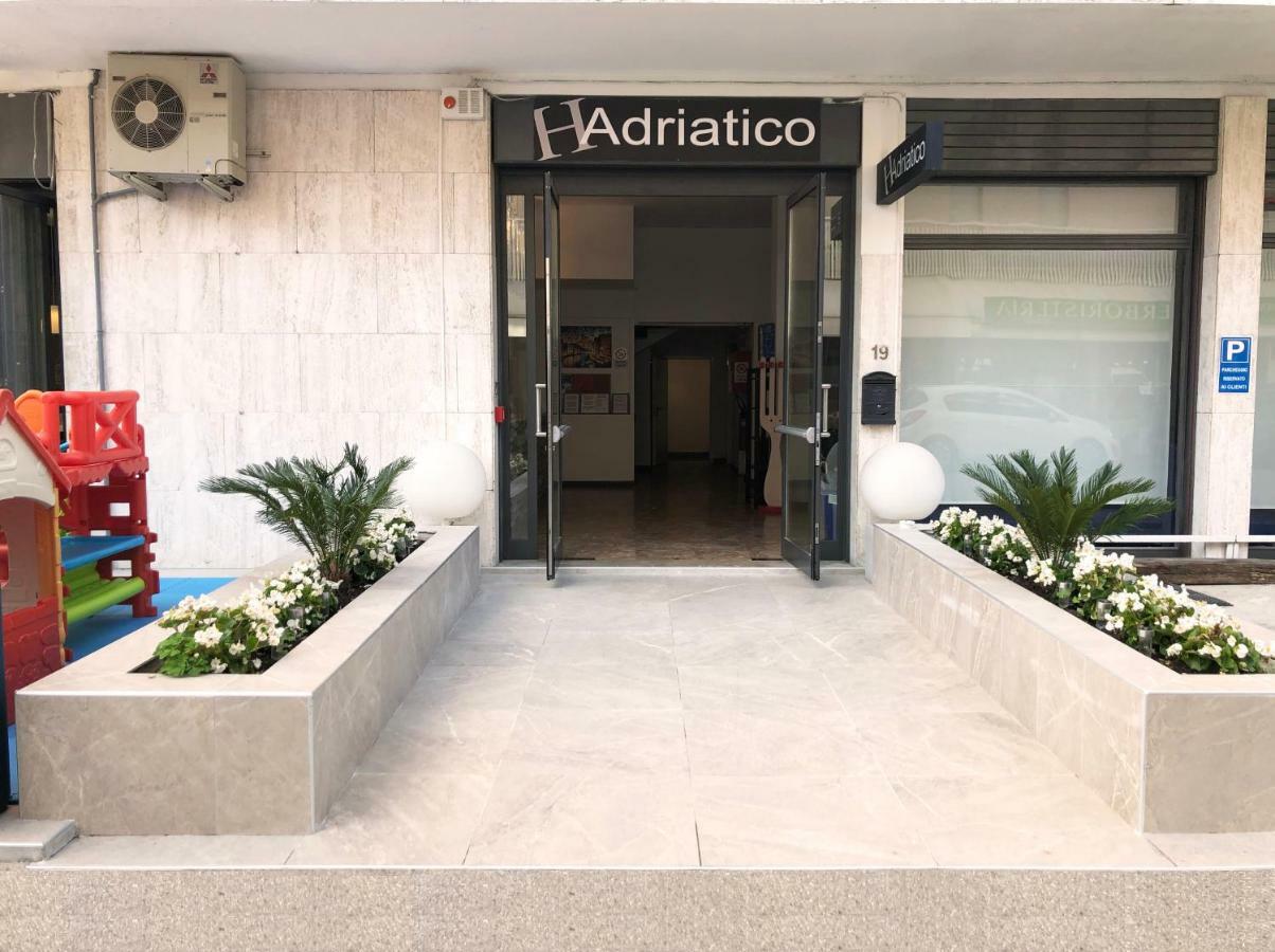 Hotel Adriatico Bibione Exterior foto